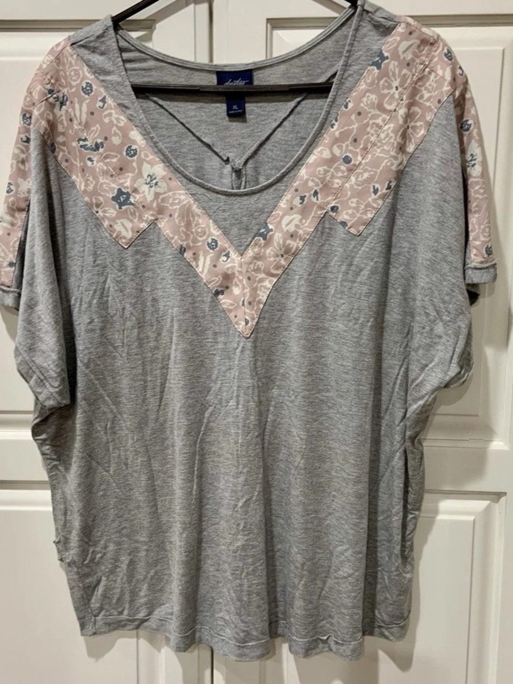 Daytrip Grey Short Sleeve Top with Pink Floral V-Panel